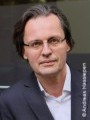 Prof. Dr.   Bernhard Pörksen