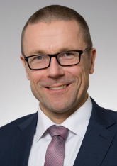 Profilbild: Prof. Dr. Uwe Schneidewind