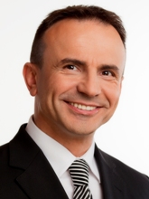 Profilbild: Dr. Pero Mićić